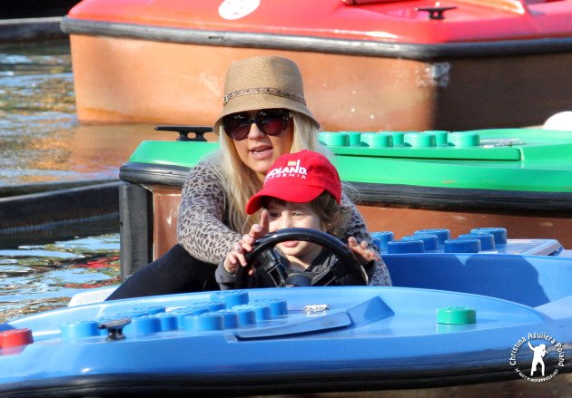 71394019~0.jpg 71394019~0.jpg