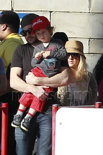 71394062.jpg 71394062.jpg