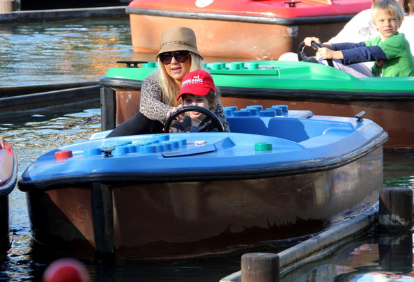 71394066.jpg 71394066.jpg