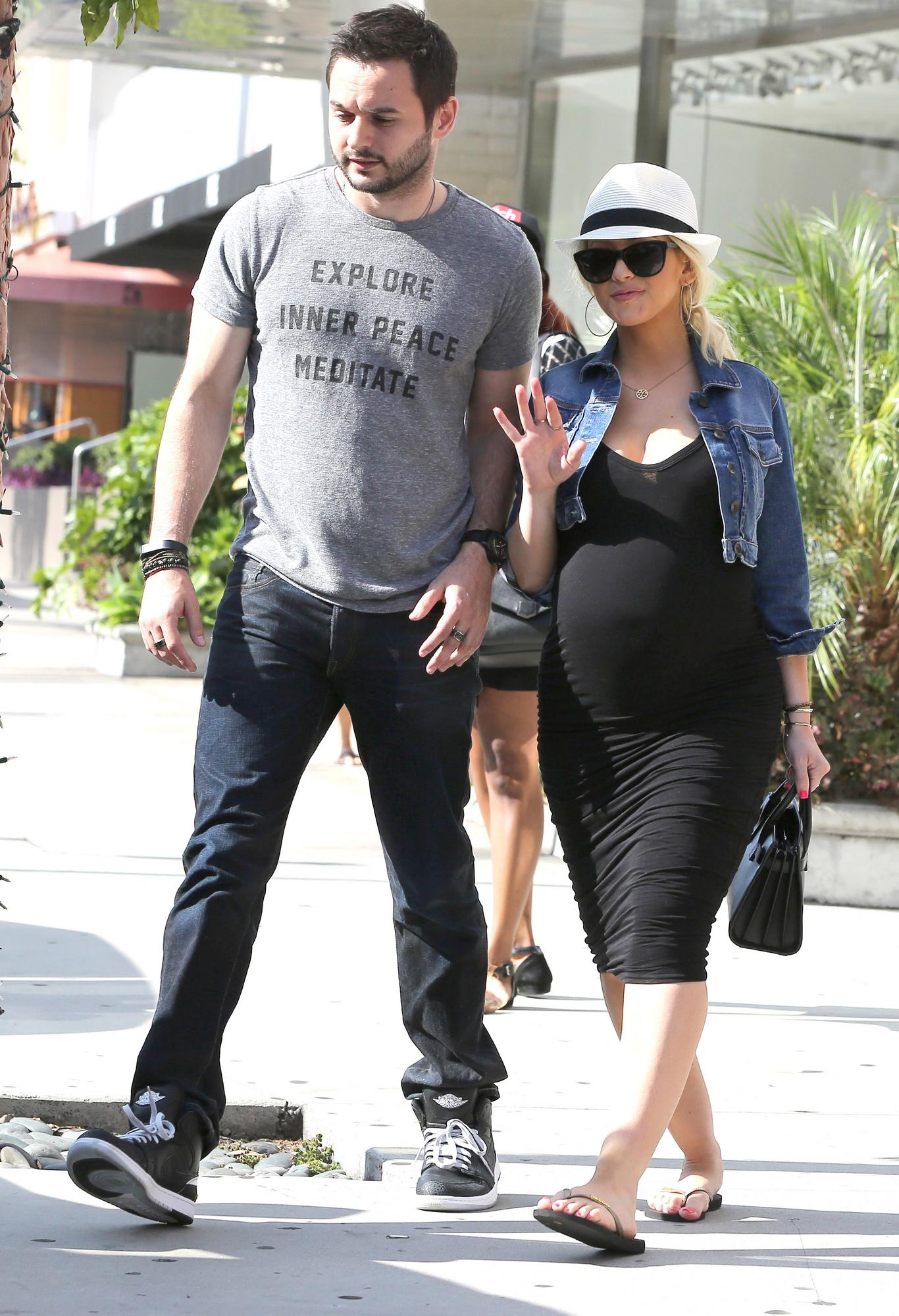 71874052.jpg 71874052.jpg