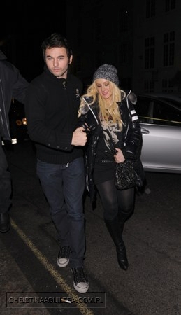 7236011.jpg 7236011.jpg