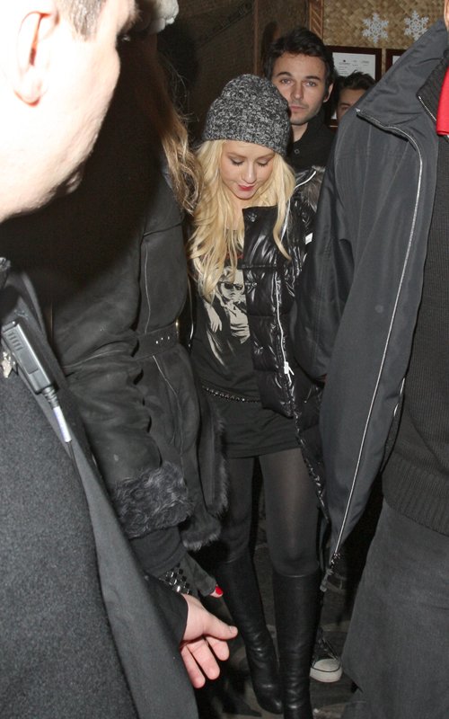 7236024.jpg 7236024.jpg