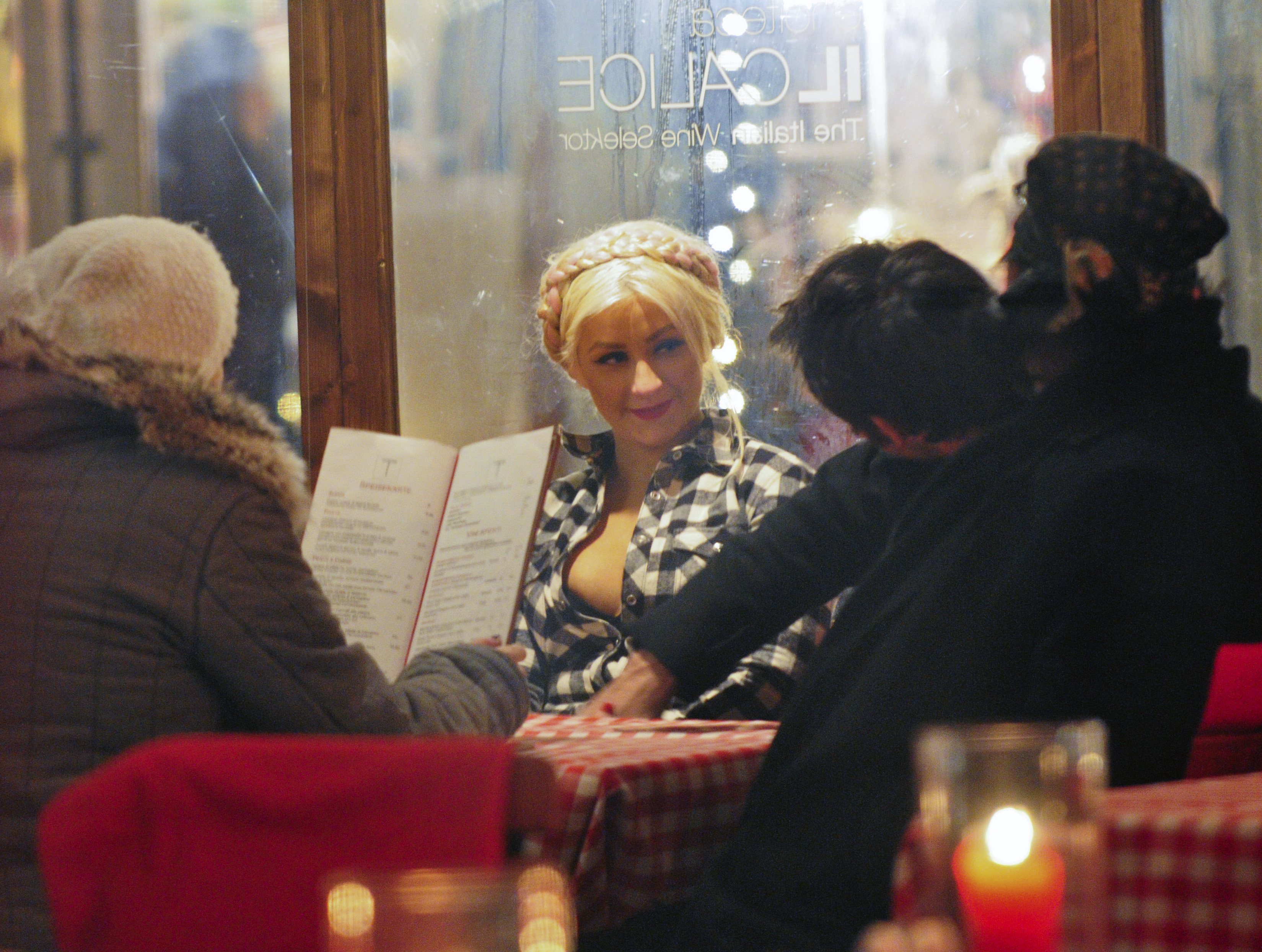 7358020.jpg 7358020.jpg