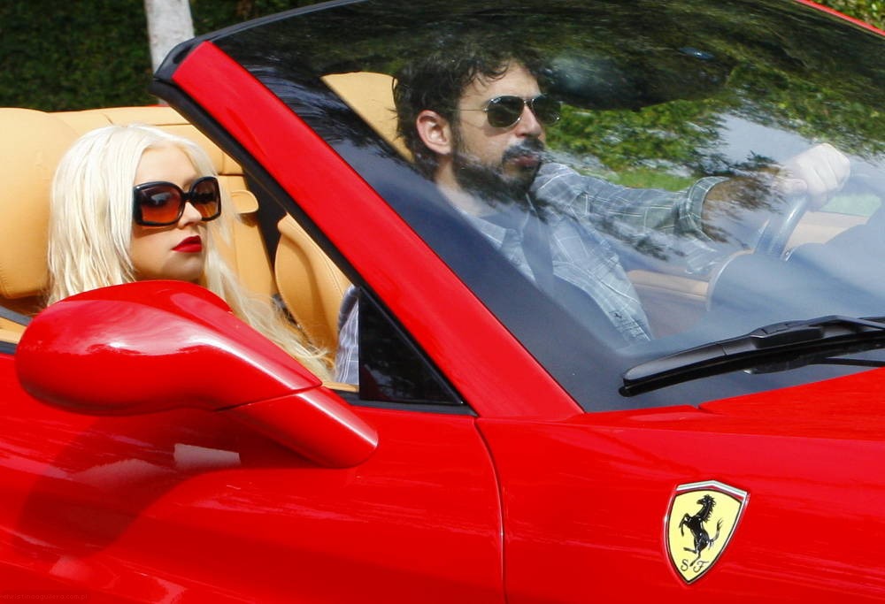 7456018.jpg 7456018.jpg