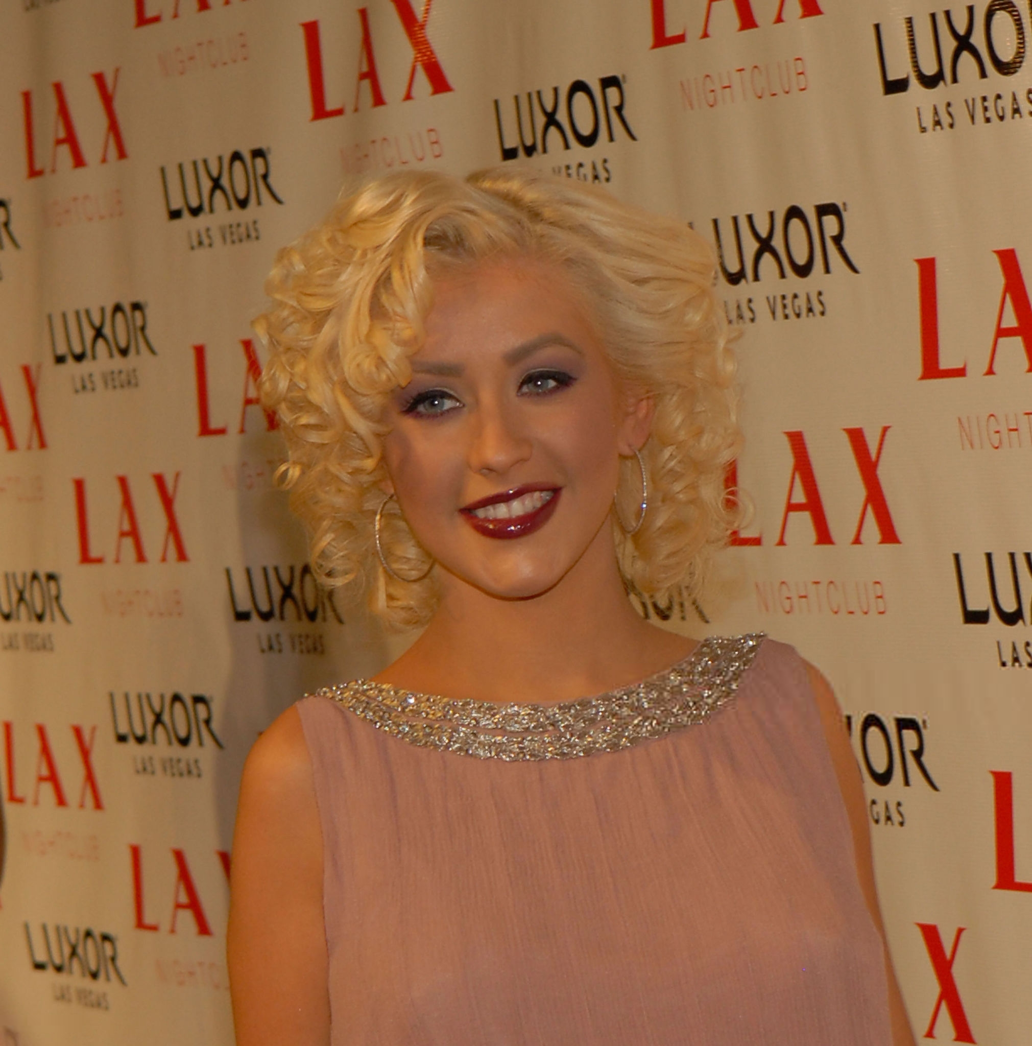 76618858.png 76618858.png