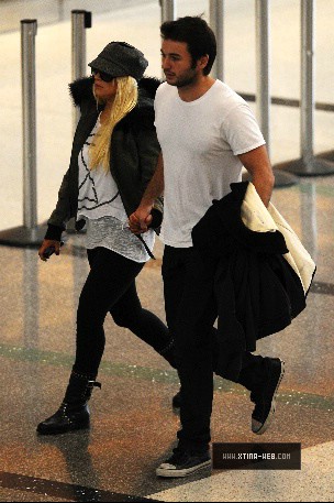 7854009~0.jpg 7854009~0.jpg