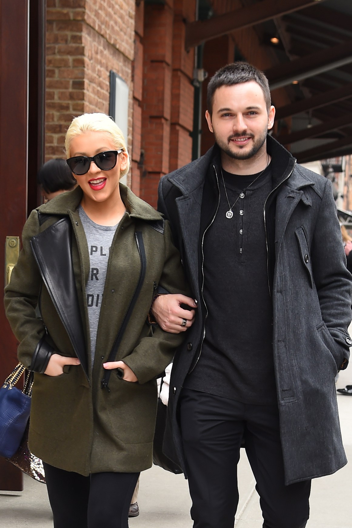 847013~0.jpg 847013~0.jpg