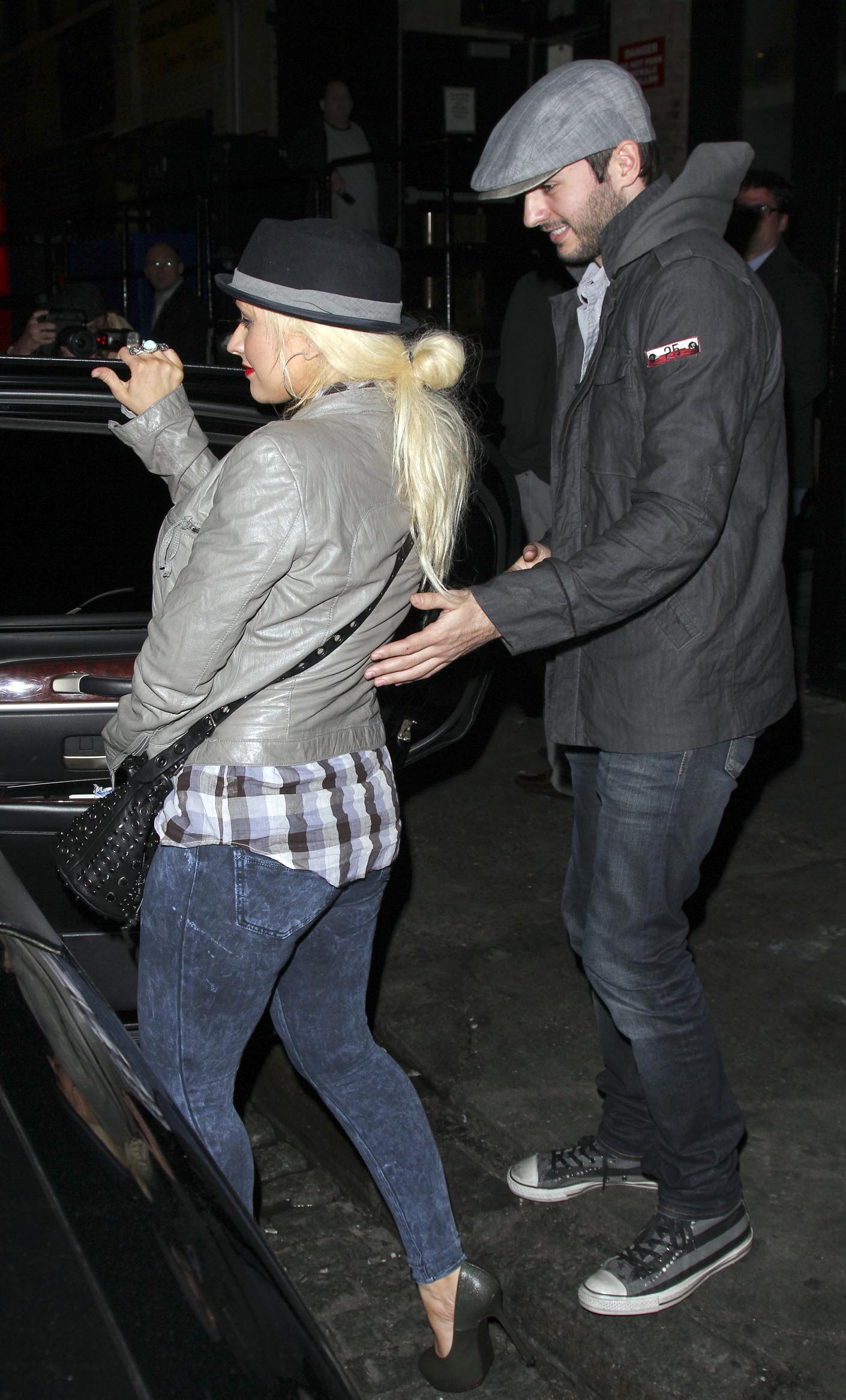 8547006~0.jpg 8547006~0.jpg