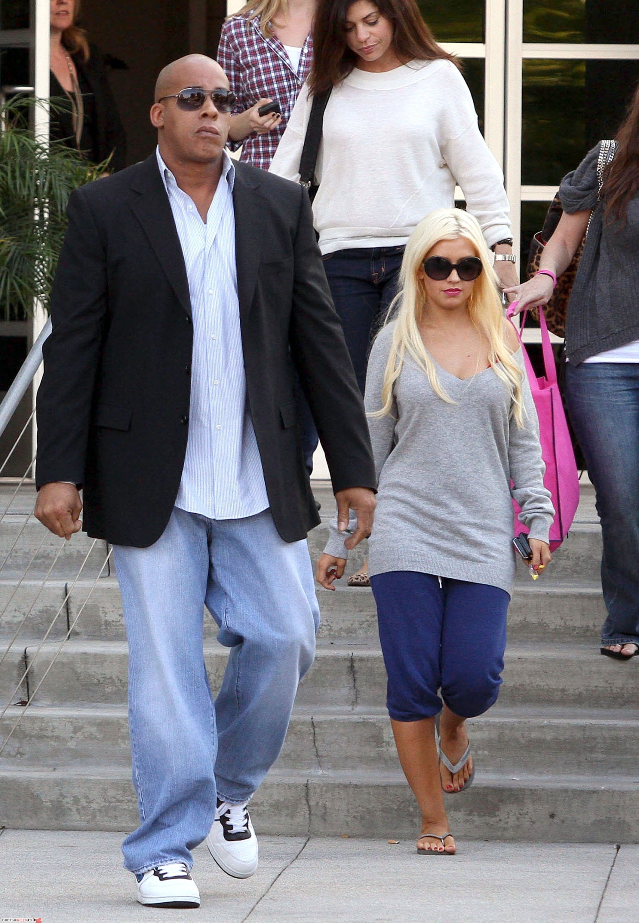 8658018.jpg 8658018.jpg