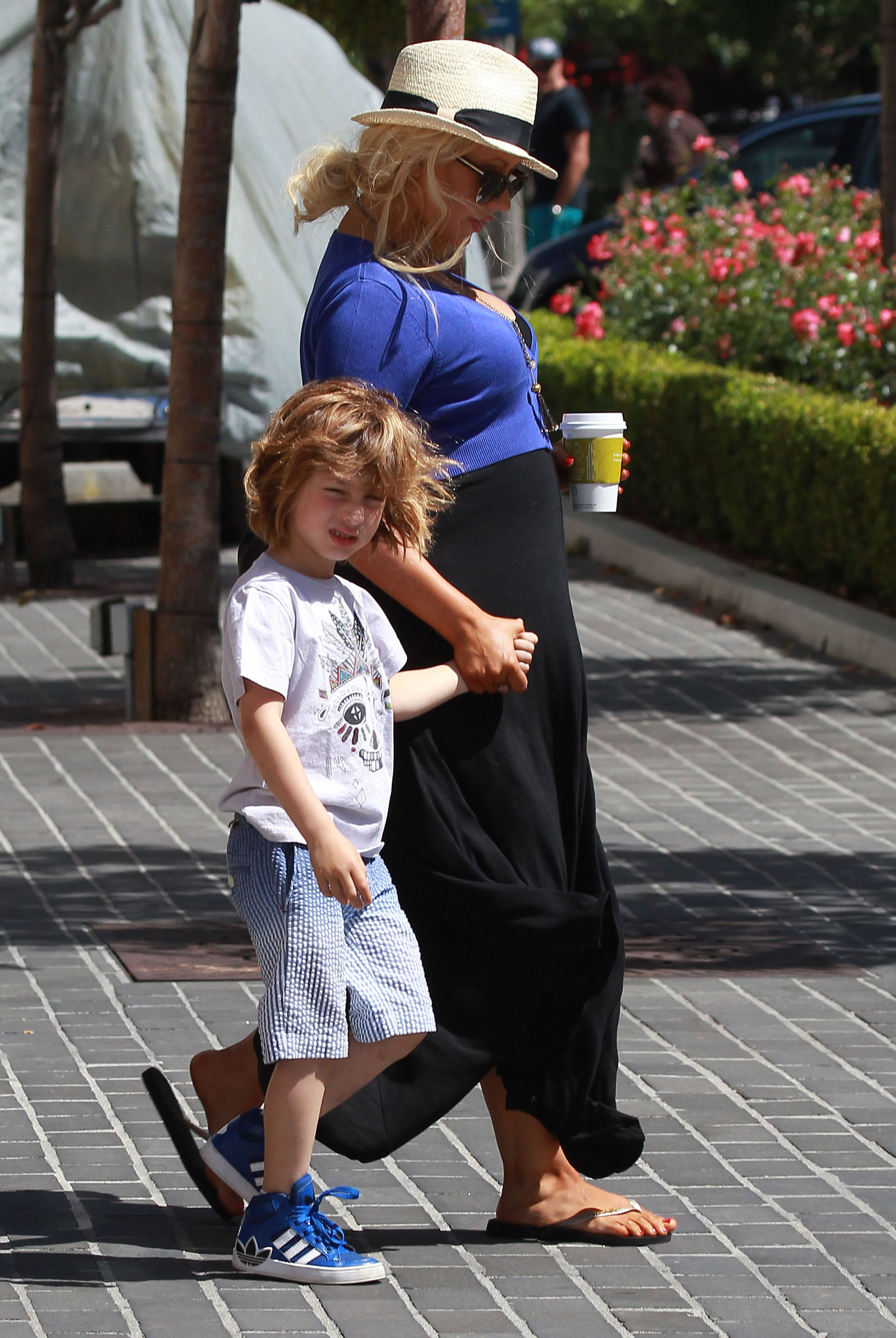 9585057.jpg 9585057.jpg