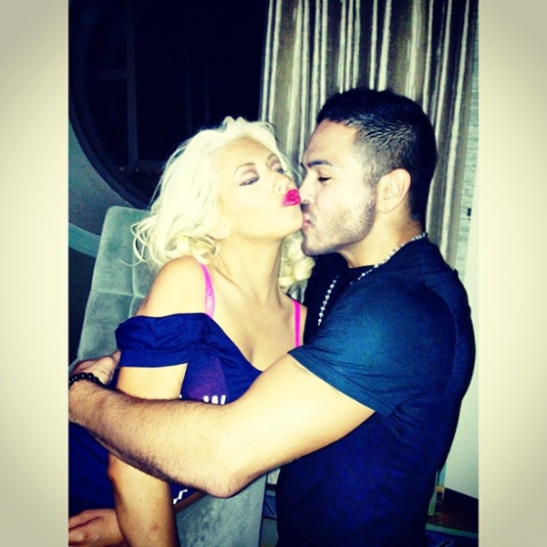 Christina-Aguilera-Personal_00012.jpg