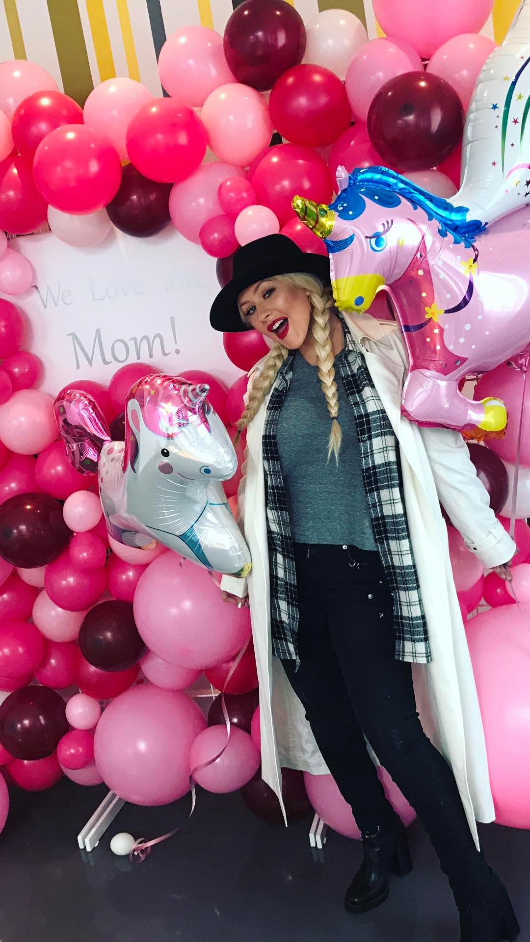 Christina-Aguilera-Personal_00143.jpg Christina-Aguilera-Personal_00143.jpg