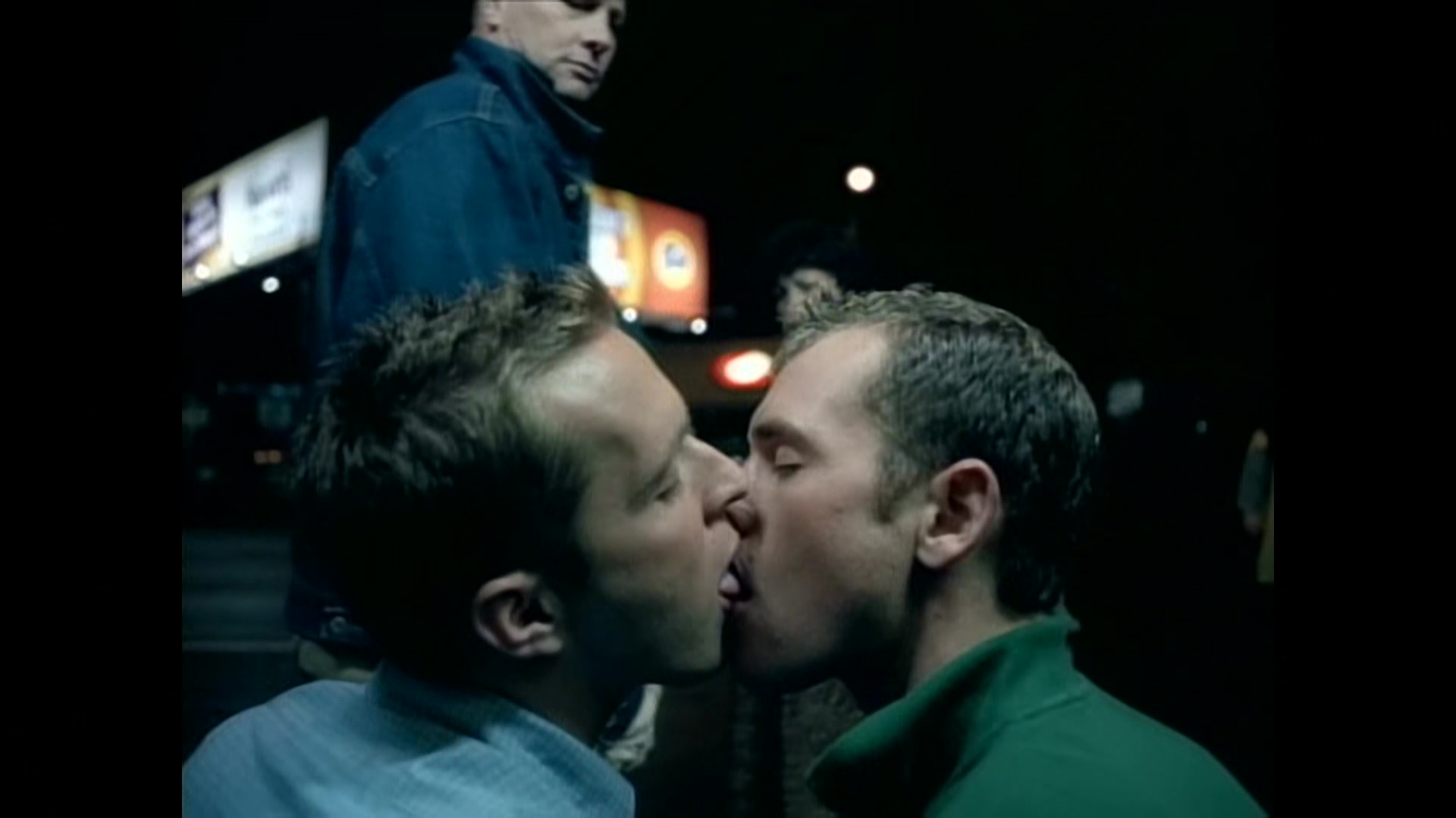 Christina_Aguilera_-_Beautiful_136.jpg Christina_Aguilera_-_Beautiful_136.jpg