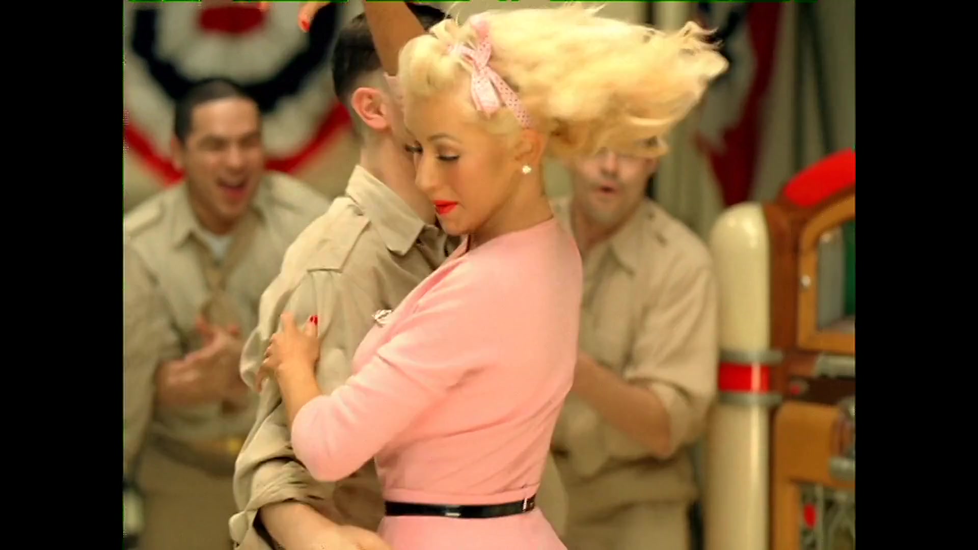 Christina_Aguilera_-_Candyman_HD_34.jpg Christina_Aguilera_-_Candyman_HD_34.jpg