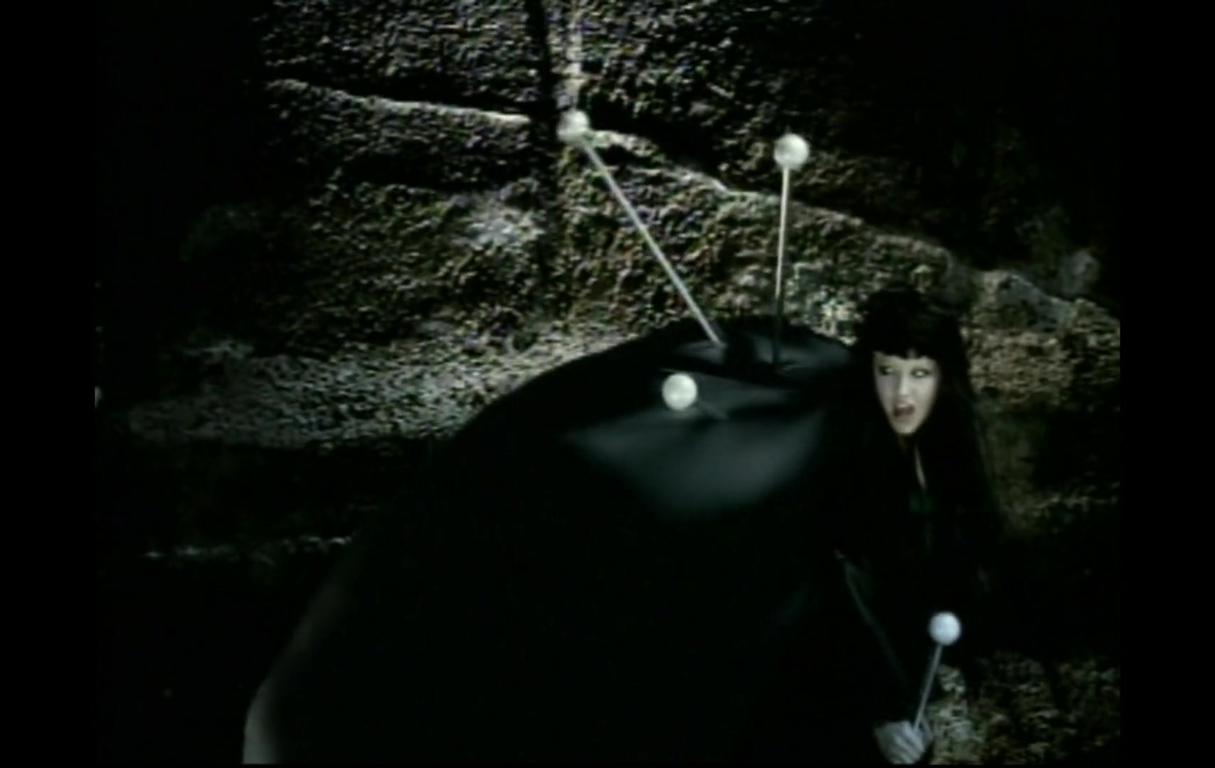 Christina_Aguilera_-_Fighter_5BVEVO_HD_1080p5D_084.jpg