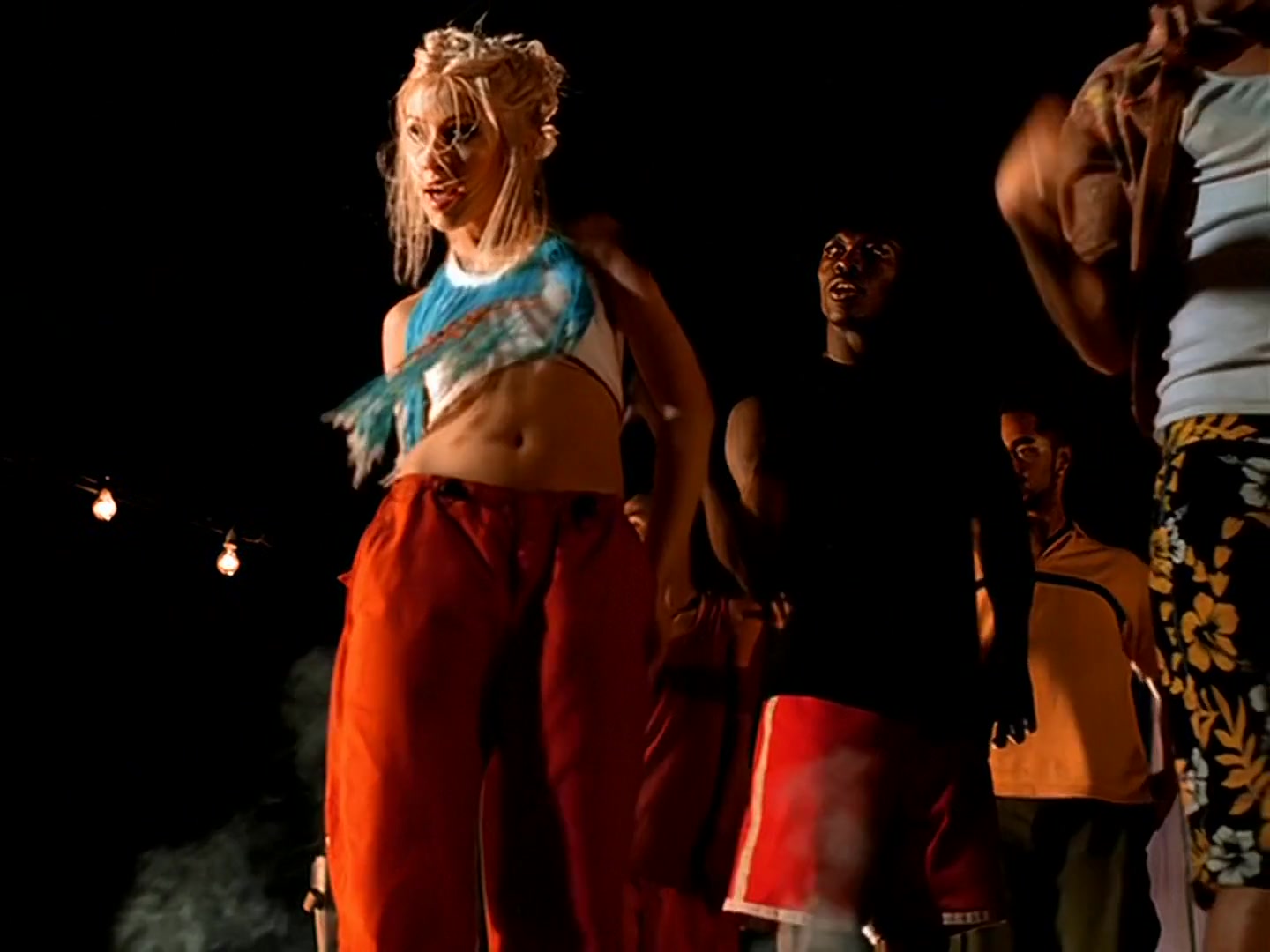 Christina_Aguilera_-_Genie_In_a_Bottle_HD_049.jpg Christina_Aguilera_-_Genie_In_a_Bottle_HD_049.jpg