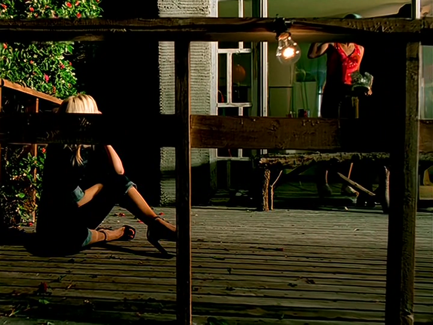 Christina_Aguilera_-_Genie_In_a_Bottle_HD_053.jpg Christina_Aguilera_-_Genie_In_a_Bottle_HD_053.jpg