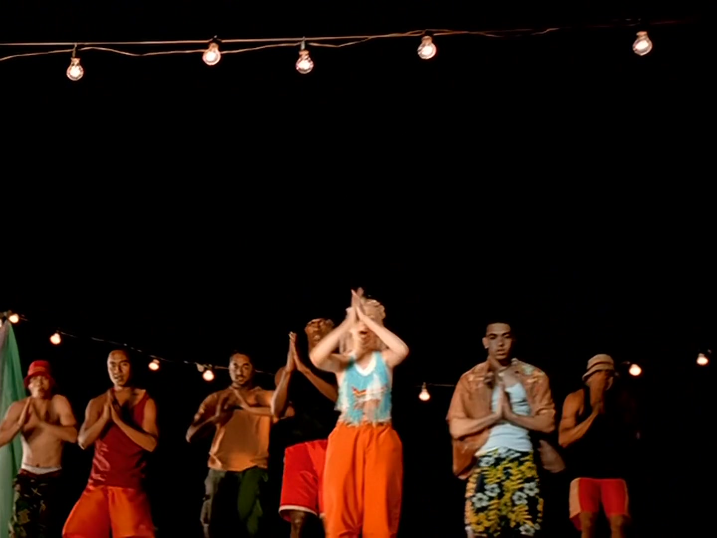 Christina_Aguilera_-_Genie_In_a_Bottle_HD_075.jpg Christina_Aguilera_-_Genie_In_a_Bottle_HD_075.jpg