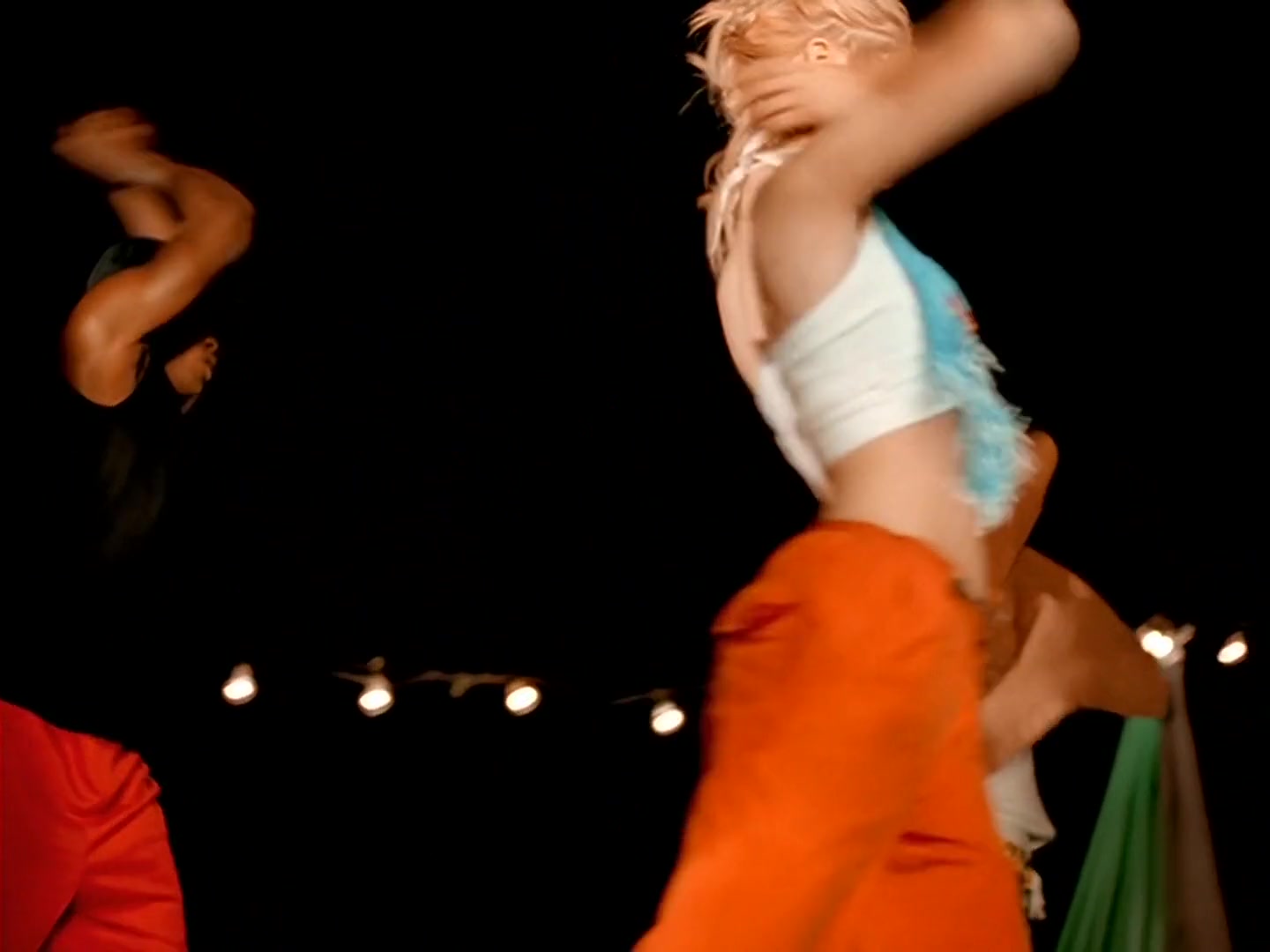 Christina_Aguilera_-_Genie_In_a_Bottle_HD_105.jpg Christina_Aguilera_-_Genie_In_a_Bottle_HD_105.jpg