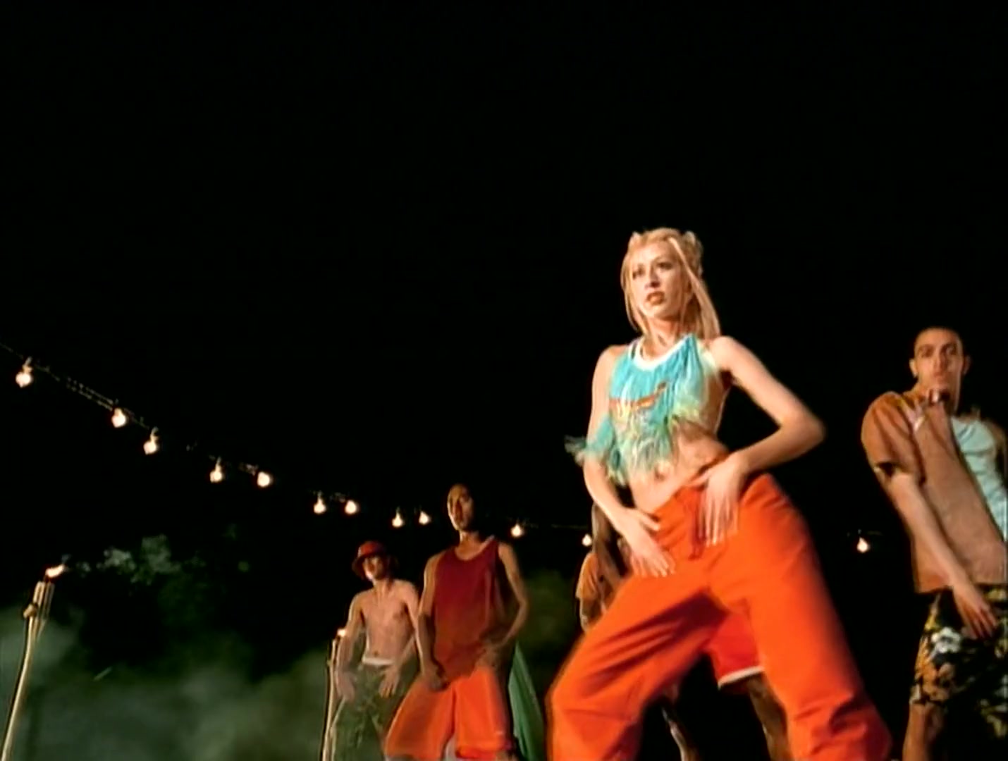 Christina_Aguilera_-_Genio_Atrapado_HD_129.jpg Christina_Aguilera_-_Genio_Atrapado_HD_129.jpg