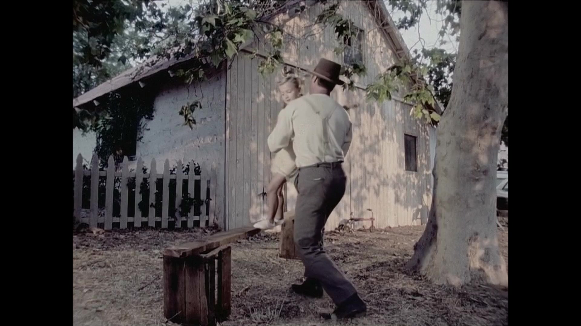 Christina_Aguilera_-_Hurt_HD_037.jpg Christina_Aguilera_-_Hurt_HD_037.jpg