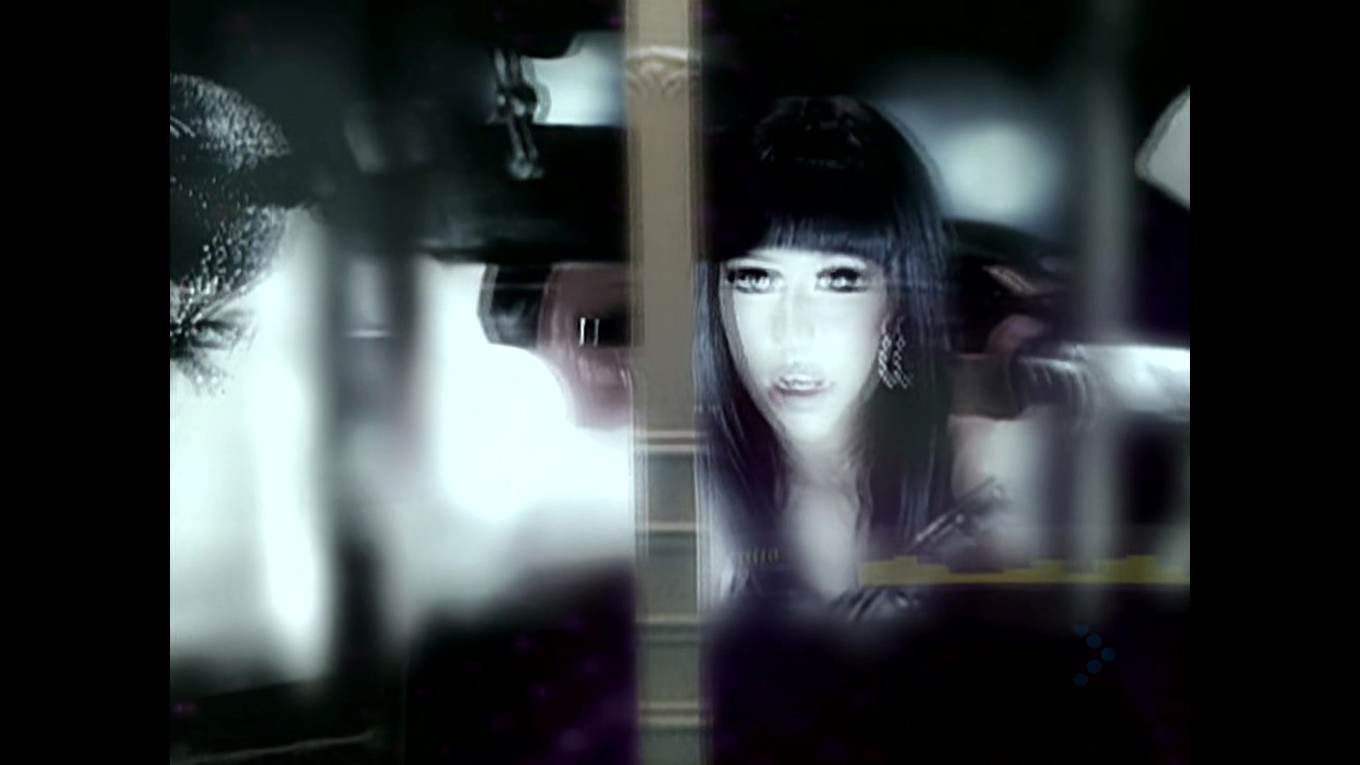 Christina_Aguilera_-_Keeps_Getting_Better_017.jpg Christina_Aguilera_-_Keeps_Getting_Better_017.jpg