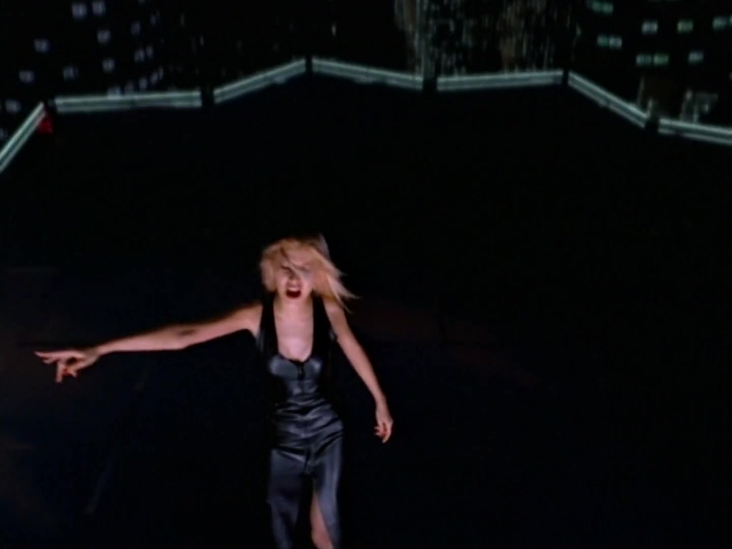 Christina_Aguilera_-_Por_Siempre_Tu_219.jpg Christina_Aguilera_-_Por_Siempre_Tu_219.jpg