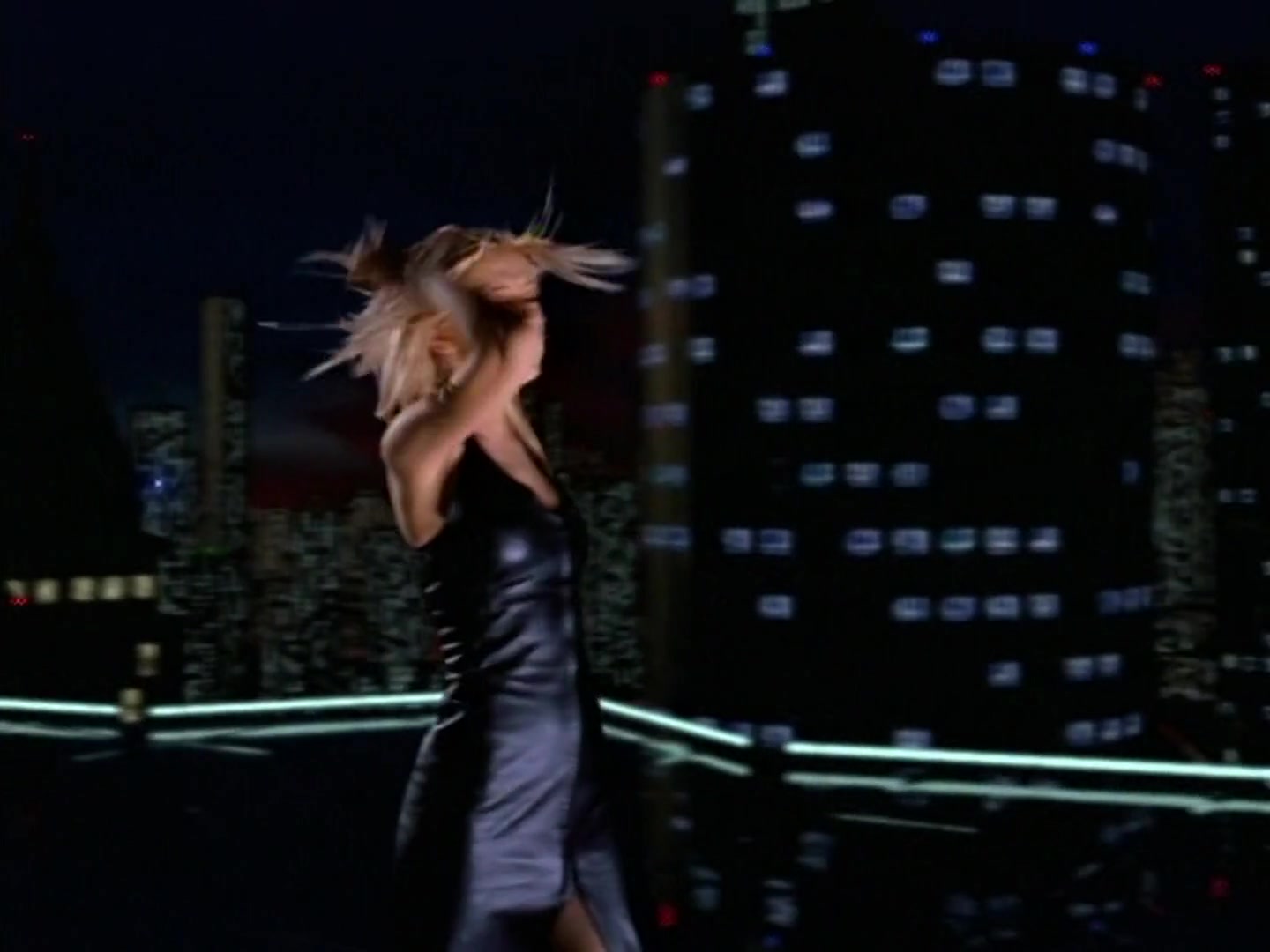 Christina_Aguilera_-_Por_Siempre_Tu_221.jpg Christina_Aguilera_-_Por_Siempre_Tu_221.jpg