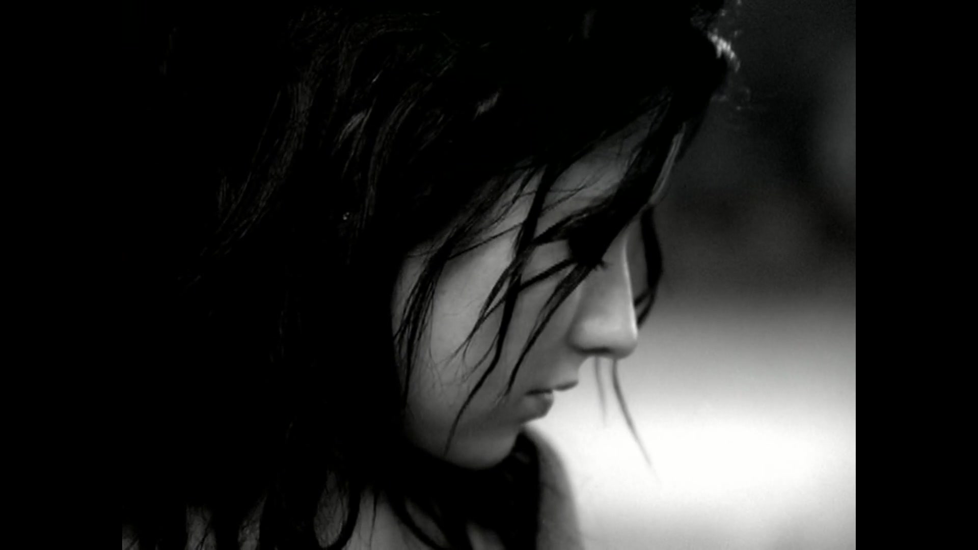 Christina_Aguilera_-_The_Voice_Within_5BVEVO_HD_1080p5D_003.jpg Christina_Aguilera_-_The_Voice_Within_5BVEVO_HD_1080p5D_003.jpg