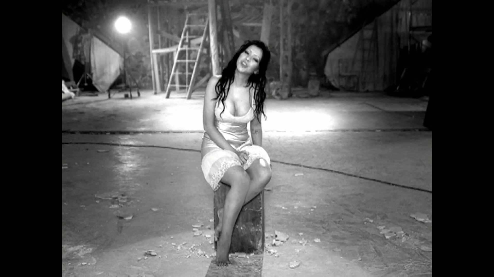 Christina_Aguilera_-_The_Voice_Within_5BVEVO_HD_1080p5D_048.jpg Christina_Aguilera_-_The_Voice_Within_5BVEVO_HD_1080p5D_048.jpg