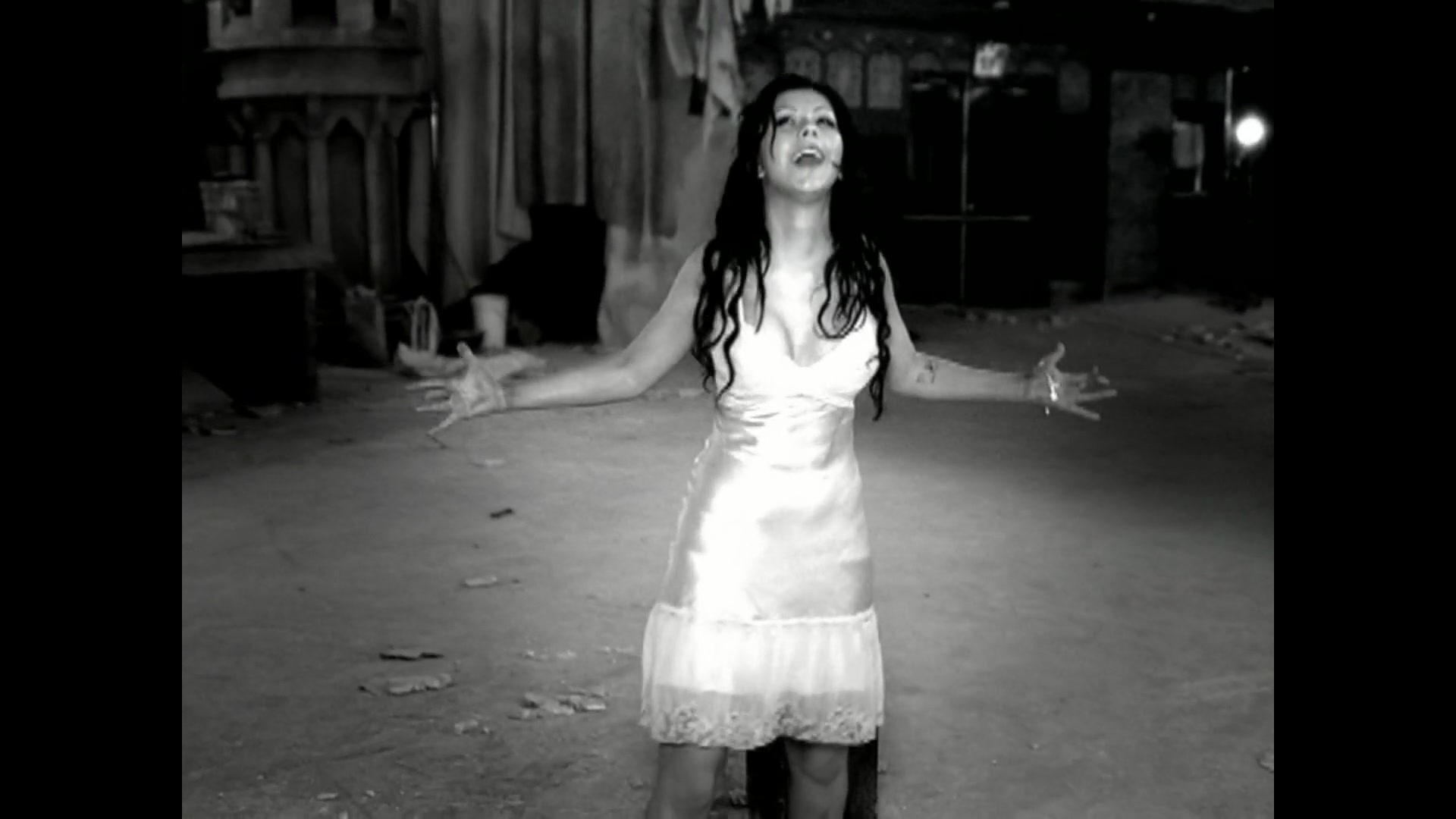 Christina_Aguilera_-_The_Voice_Within_5BVEVO_HD_1080p5D_081.jpg Christina_Aguilera_-_The_Voice_Within_5BVEVO_HD_1080p5D_081.jpg