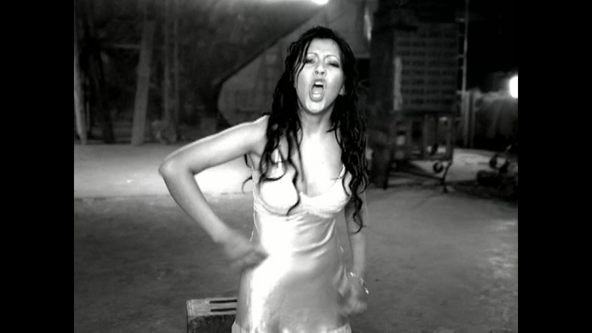 Christina_Aguilera_-_The_Voice_Within_5BVEVO_HD_1080p5D_089.jpg Christina_Aguilera_-_The_Voice_Within_5BVEVO_HD_1080p5D_089.jpg