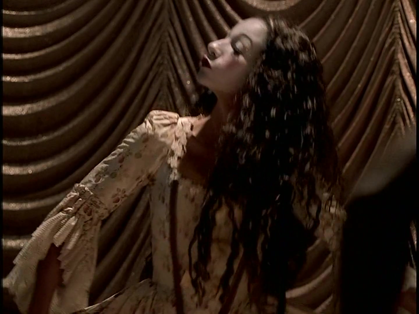 Christina_Aguilera_-_What_a_Girls_Wants_HD_110.jpg Christina_Aguilera_-_What_a_Girls_Wants_HD_110.jpg