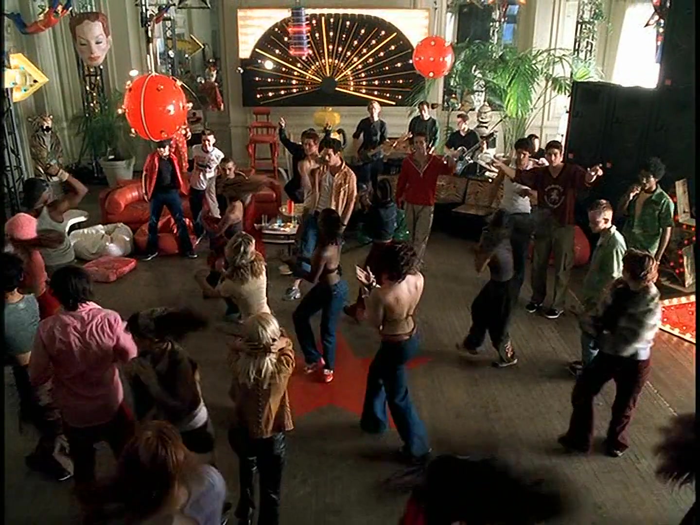 Christina_Aguilera_-_What_a_Girls_Wants_HD_131.jpg Christina_Aguilera_-_What_a_Girls_Wants_HD_131.jpg