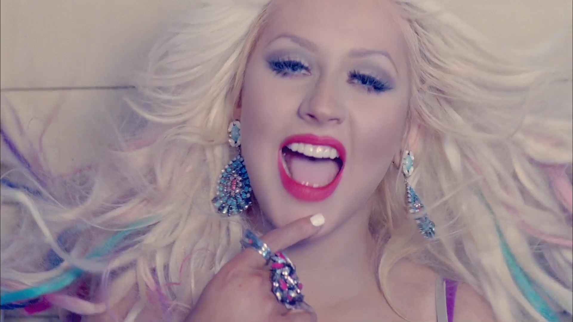 Christina_Aguilera_-_Your_Body_136.jpg Christina_Aguilera_-_Your_Body_136.jpg