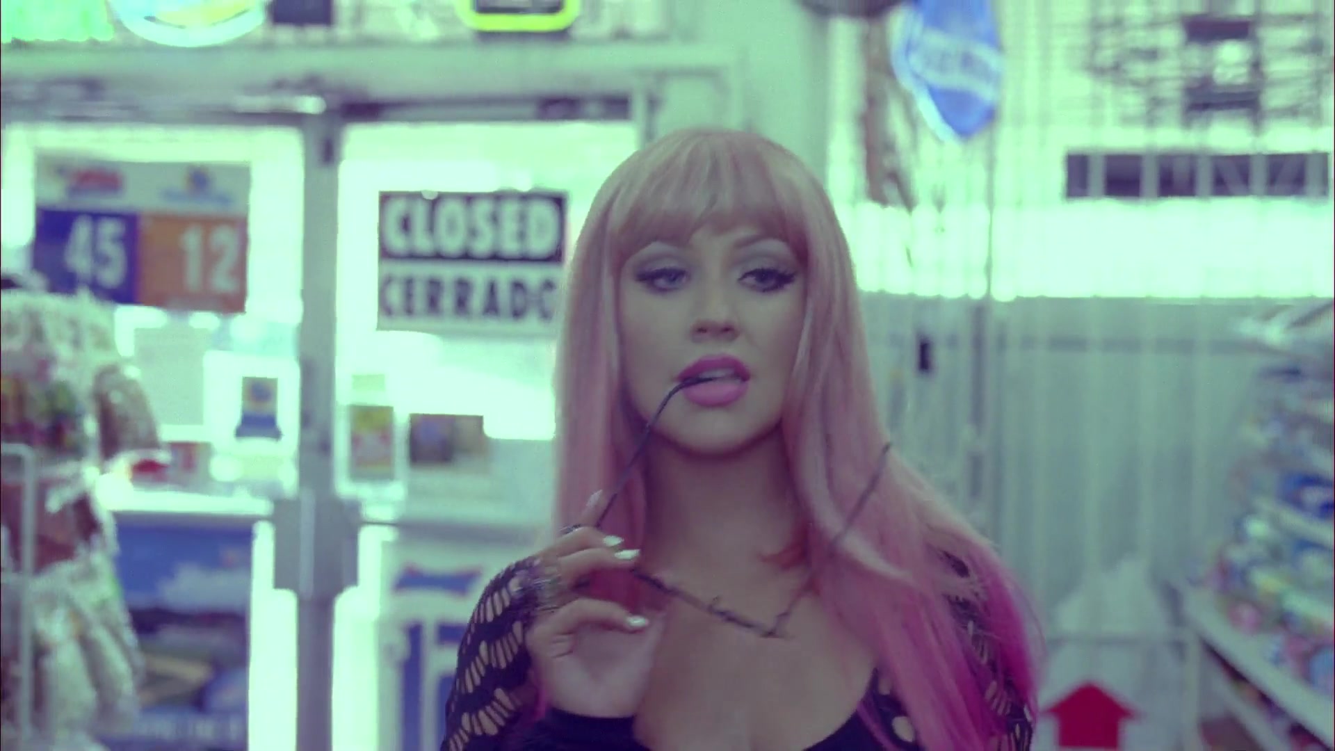 Christina_Aguilera_-_Your_Body_158.jpg Christina_Aguilera_-_Your_Body_158.jpg