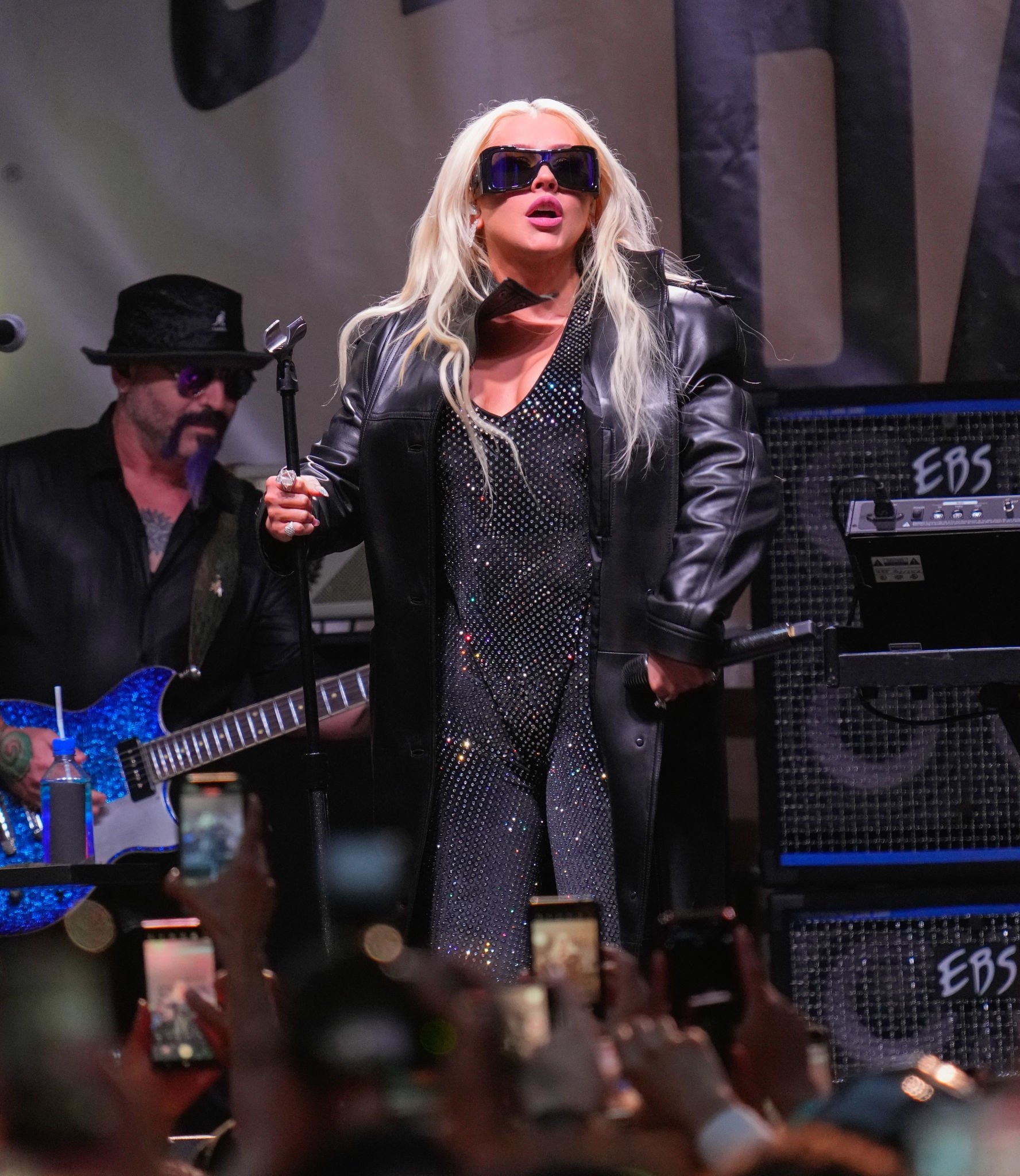 Christina_Aguilera_Daily_-_Pride_Live_Stonewall_Day_2023_-_0038.jpg Christina_Aguilera_Daily_-_Pride_Live_Stonewall_Day_2023_-_0038.jpg