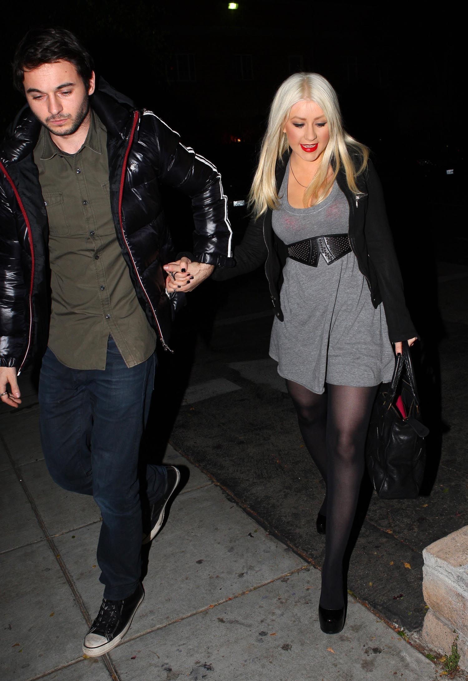 Christina_and_Matt_Leaving_Nobu_Matsuhisa_Restaurant_-_January_27_-_Christina_Aguilera_Daily_025.jpg Christina_and_Matt_Leaving_Nobu_Matsuhisa_Restaurant_-_January_27_-_Christina_Aguilera_Daily_025.jpg