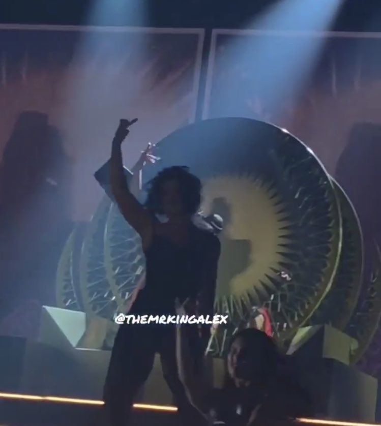 DoC4ZOxXgAAC1SW-orig.jpg DoC4ZOxXgAAC1SW-orig.jpg