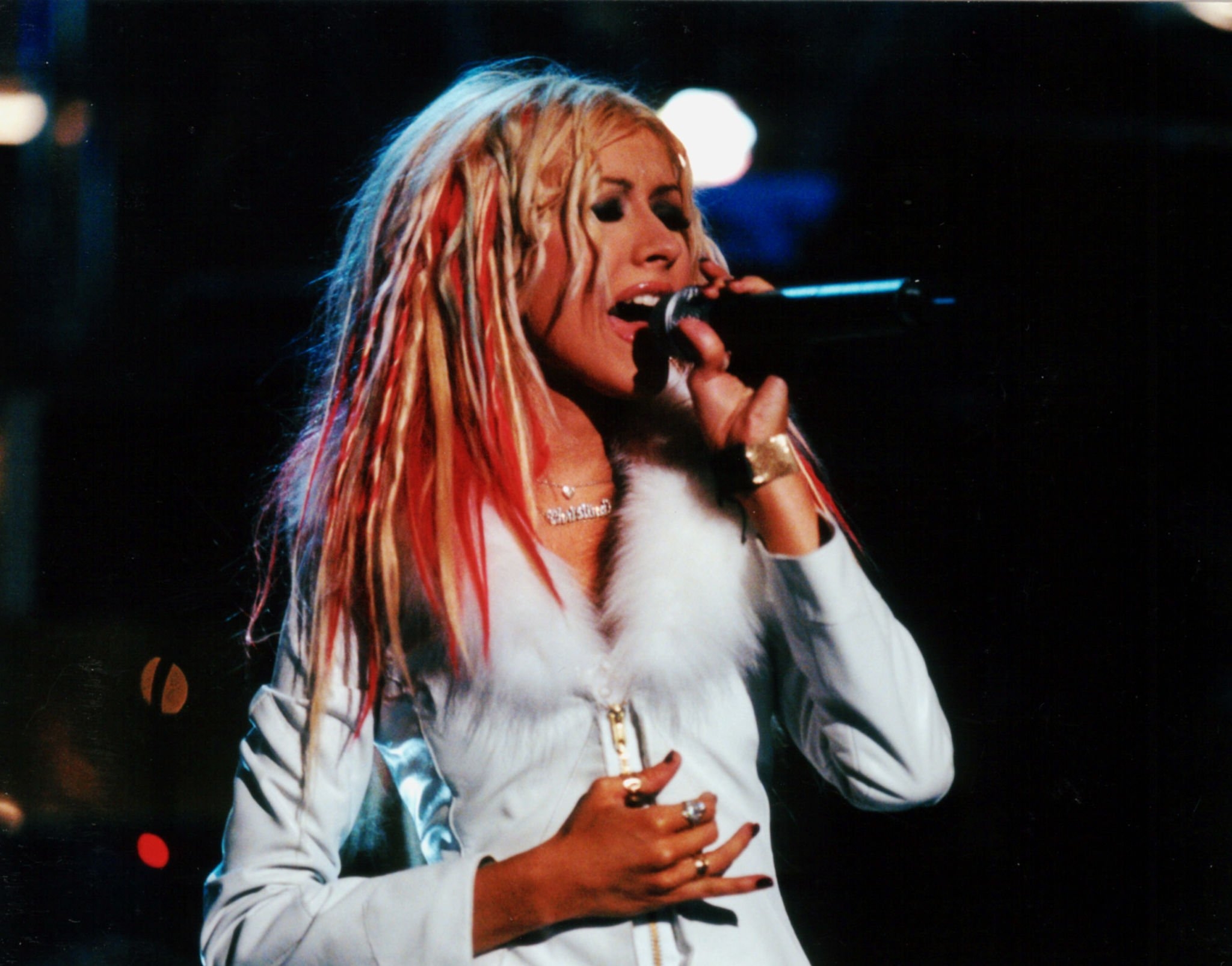 My_Reflection_-_Mark_Weiss_-__Christina_Aguilera_Daily_2.jpg My_Reflection_-_Mark_Weiss_-__Christina_Aguilera_Daily_2.jpg