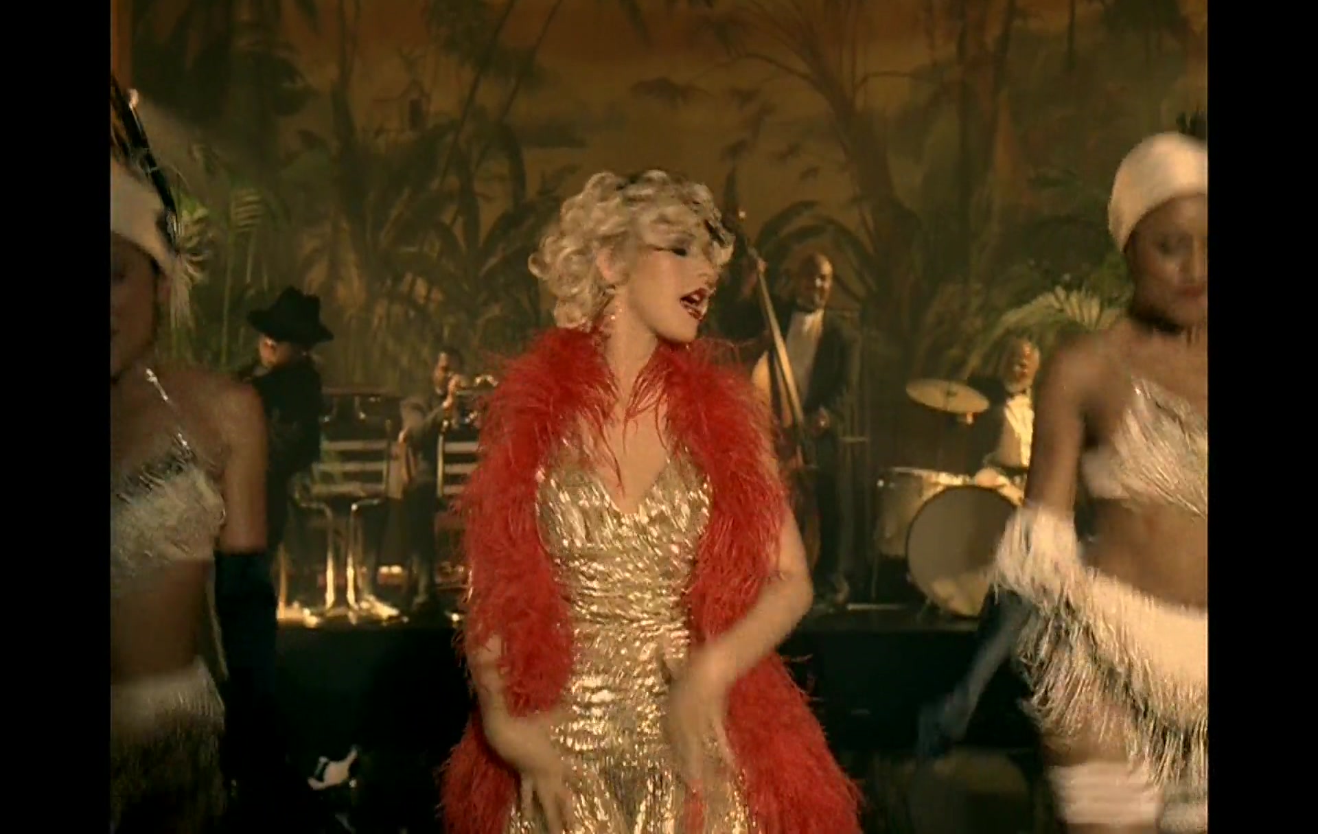 Nelly_-_Tilt_Ya_Head_Back_097.jpg Nelly_-_Tilt_Ya_Head_Back_097.jpg