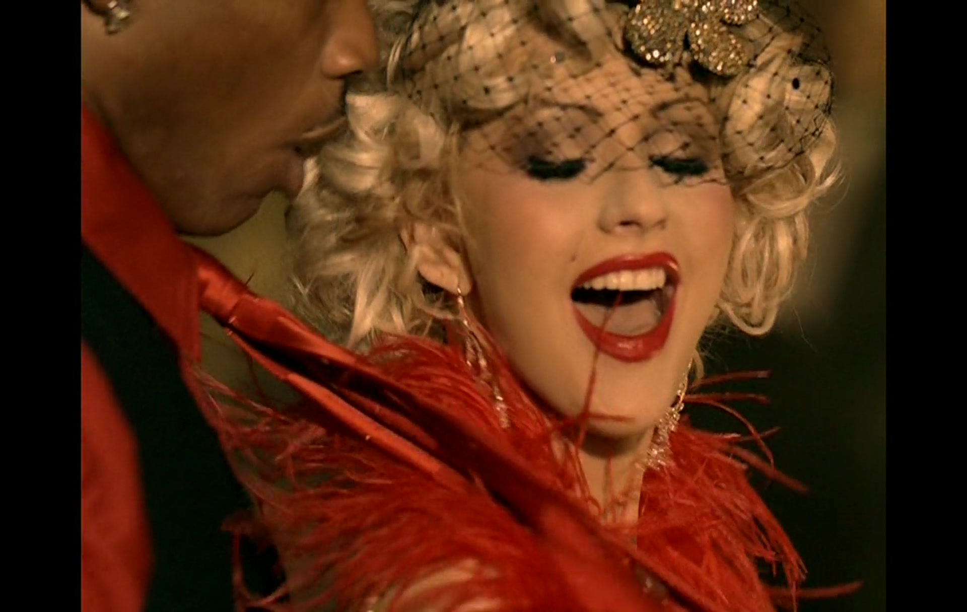 Nelly_-_Tilt_Ya_Head_Back_104.jpg Nelly_-_Tilt_Ya_Head_Back_104.jpg