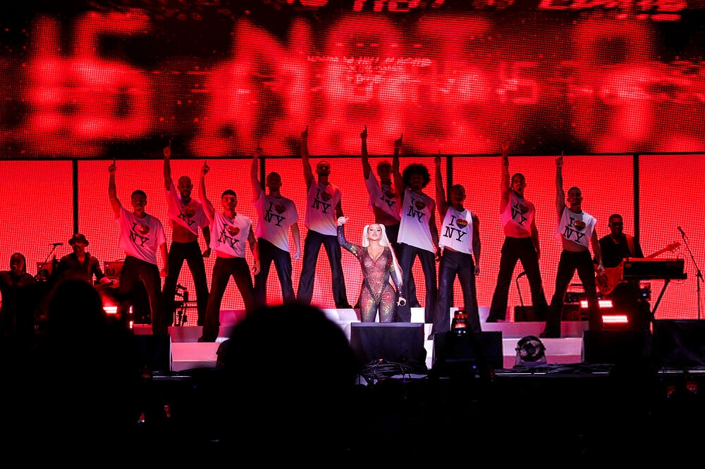 Pride_Island_xtinadaily_0023~0.jpg Pride_Island_xtinadaily_0023~0.jpg