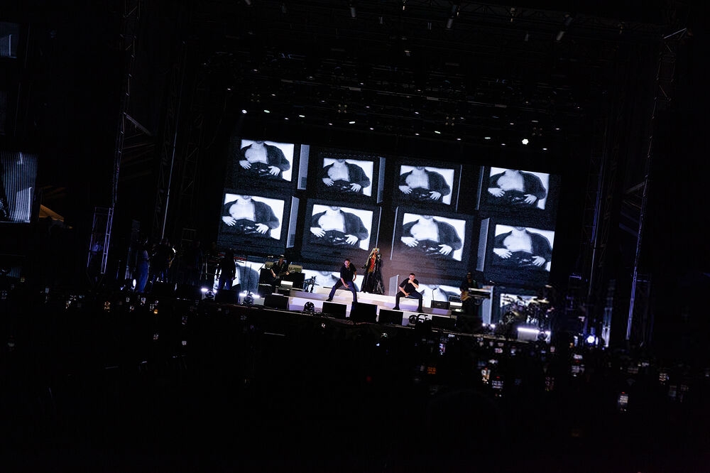 Pride_Island_xtinadaily_0066~0.jpg Pride_Island_xtinadaily_0066~0.jpg