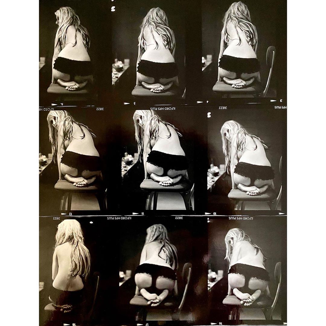 Stripped_photoshoot_038.jpg Stripped_photoshoot_038.jpg