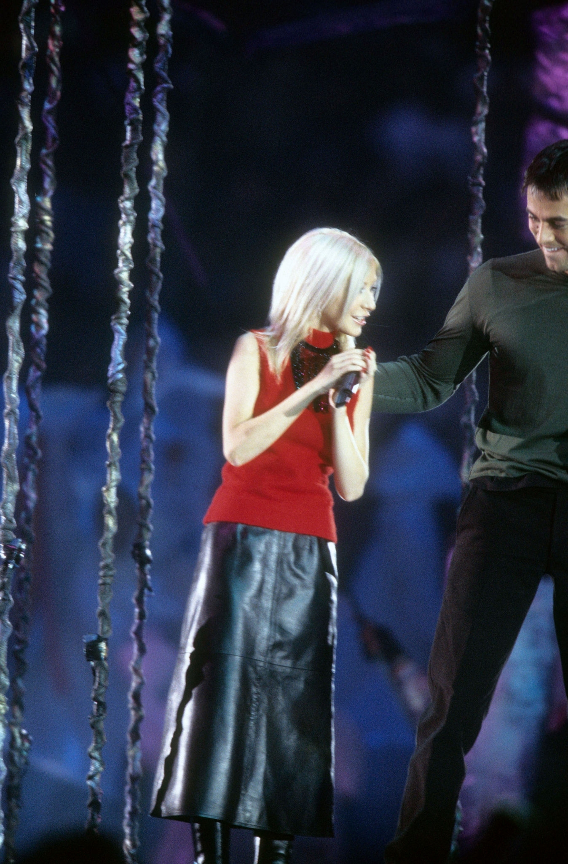 Super_Bowl_XXXIV_-_Halftime_Show_-_XtinaDaily_0010.jpg