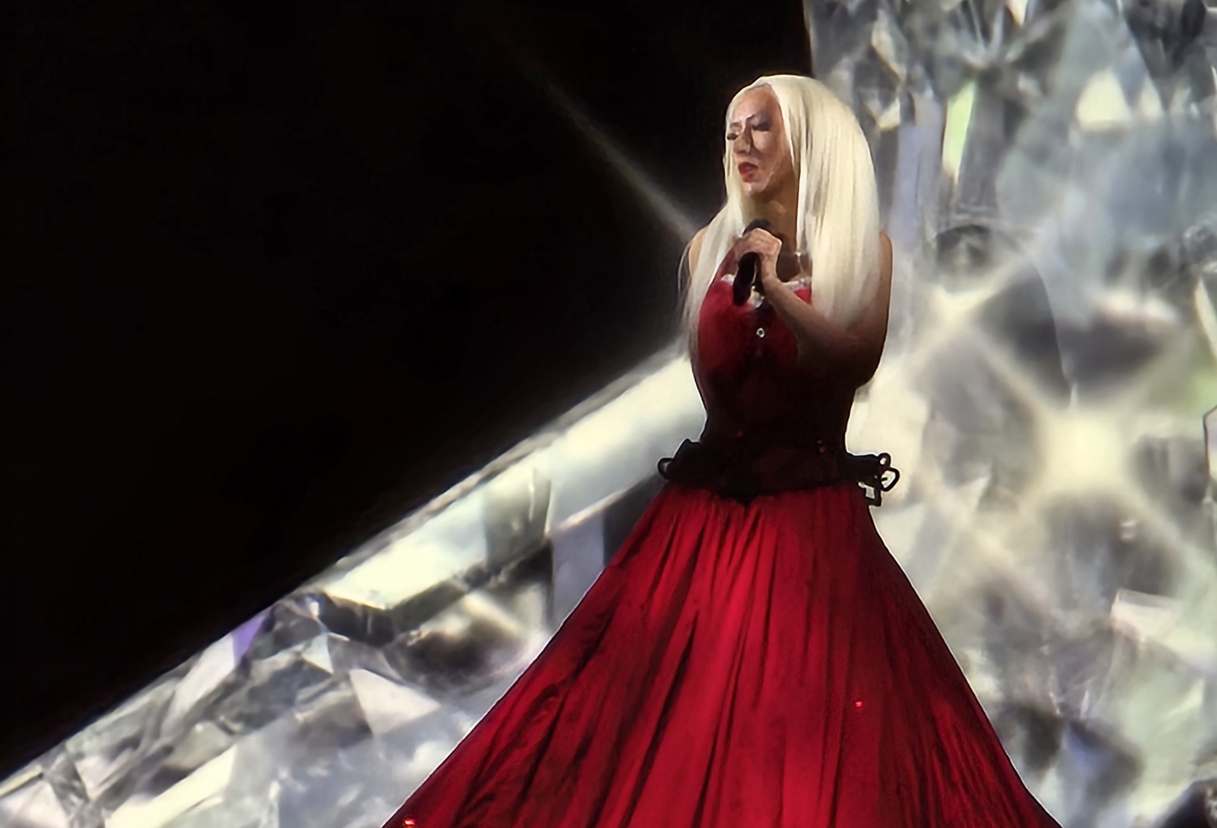 Voltaire_january_6_-_0022_XtinaDaily.jpg Voltaire_january_6_-_0022_XtinaDaily.jpg