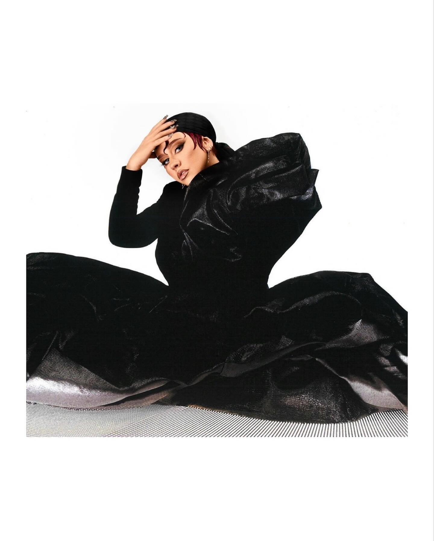 XtinaHQ_0956511764.png XtinaHQ_0956511764.png