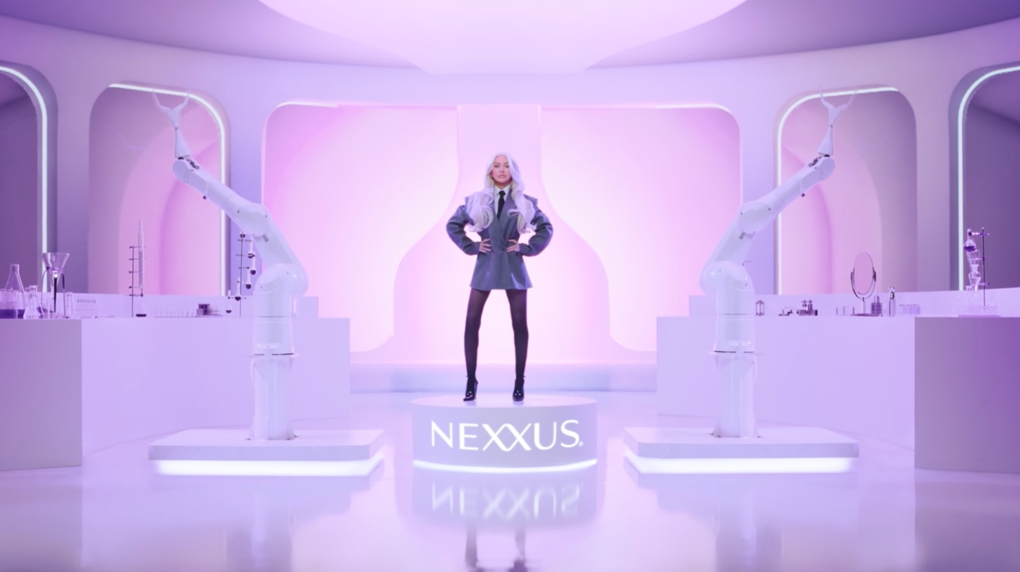 XtinaHQ_1140766231.png