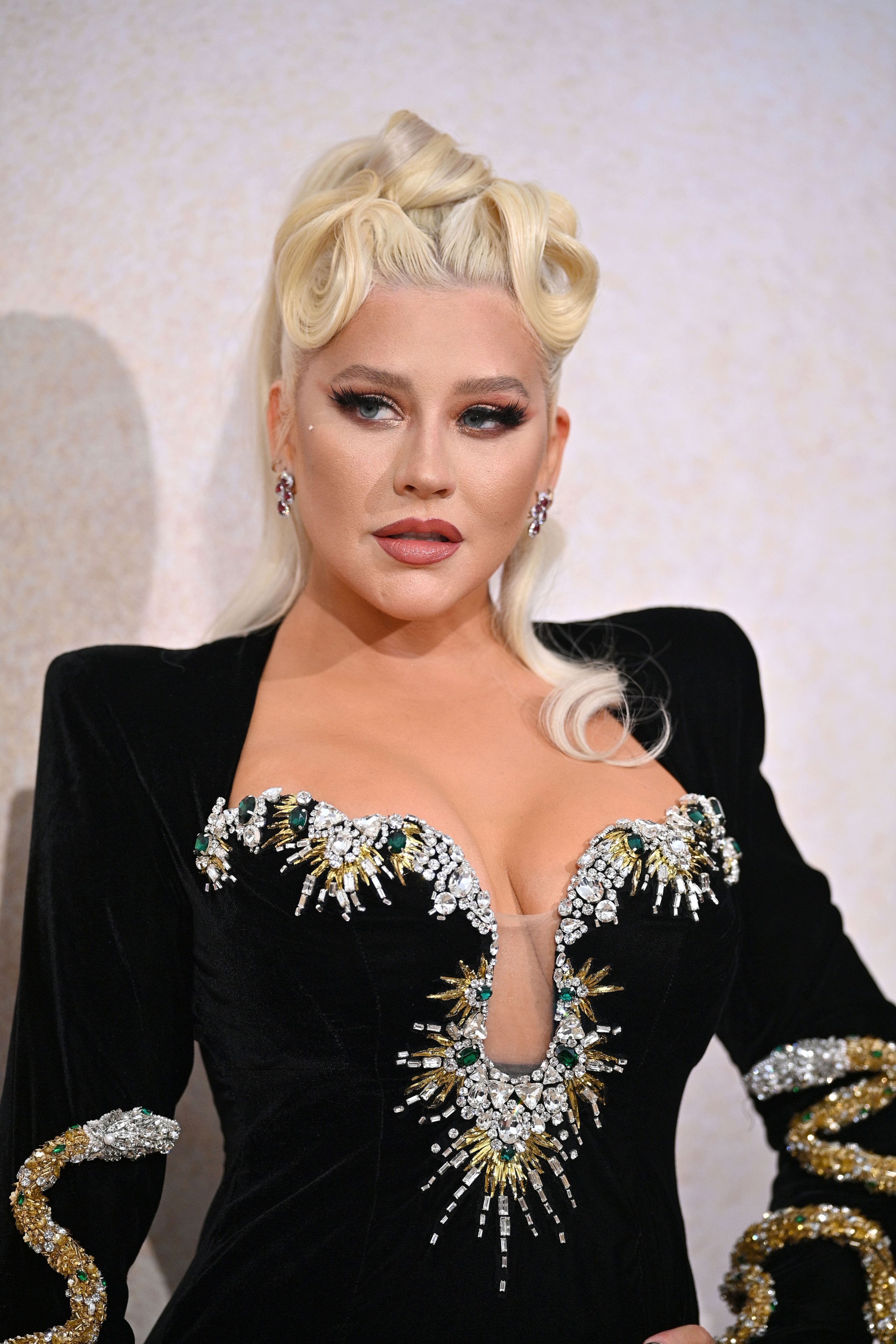 amfAR_Gala_Cannes_2022_-_Christina_Aguilera_-_Xtina_Daily_00109.jpg amfAR_Gala_Cannes_2022_-_Christina_Aguilera_-_Xtina_Daily_00109.jpg